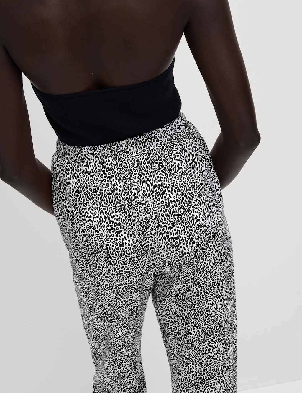Pure Twill Printed High Waisted Tapered Trousers 6 of 6