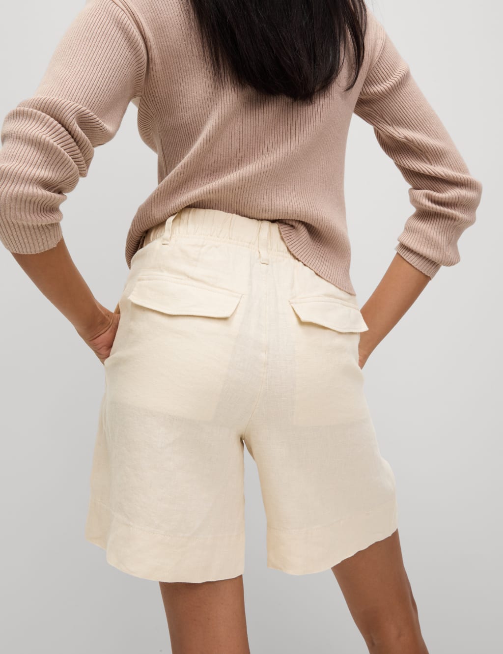 Pure Linen High Waisted Shorts 4 of 5