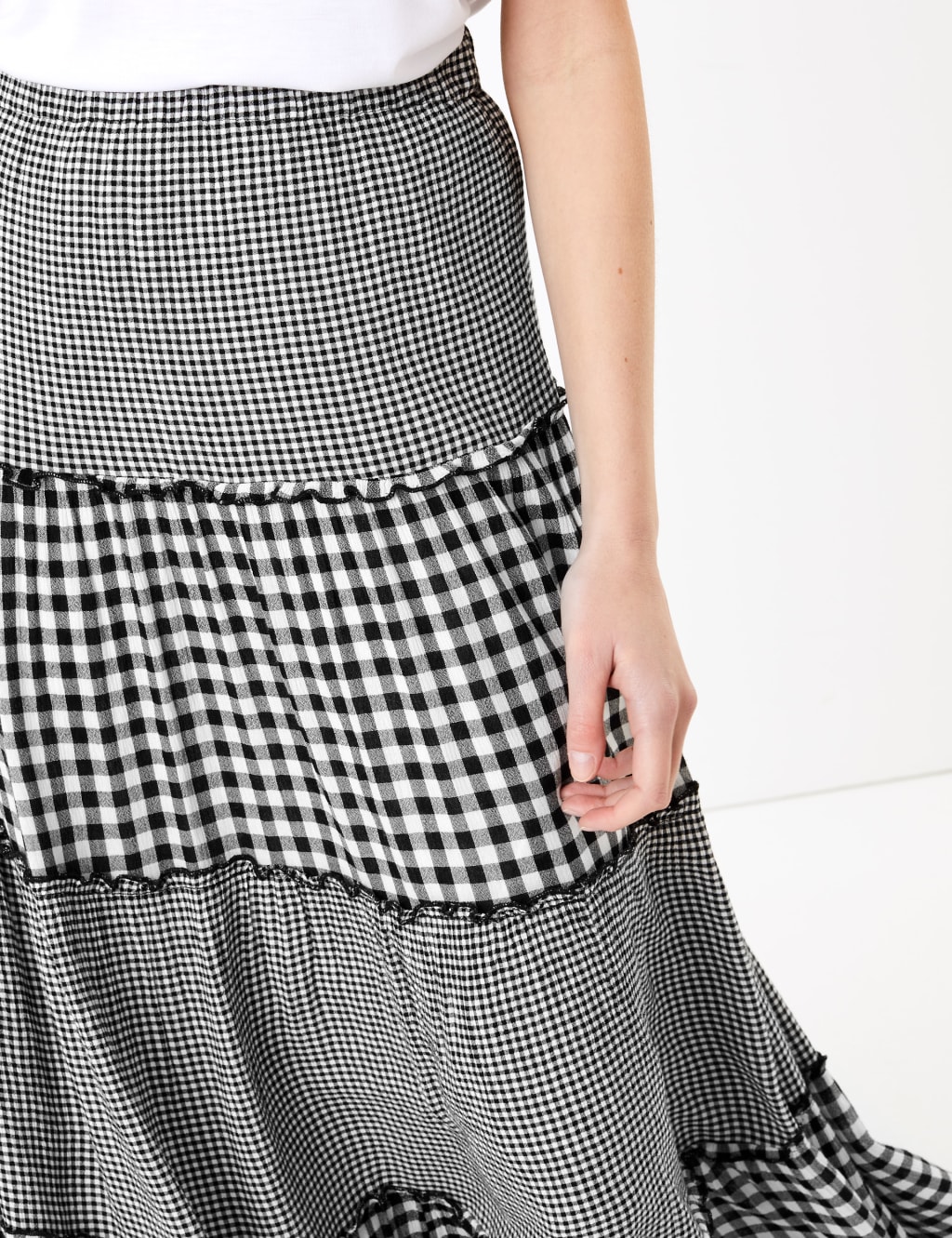 Gingham Tiered Maxi Skater Skirt 4 of 5
