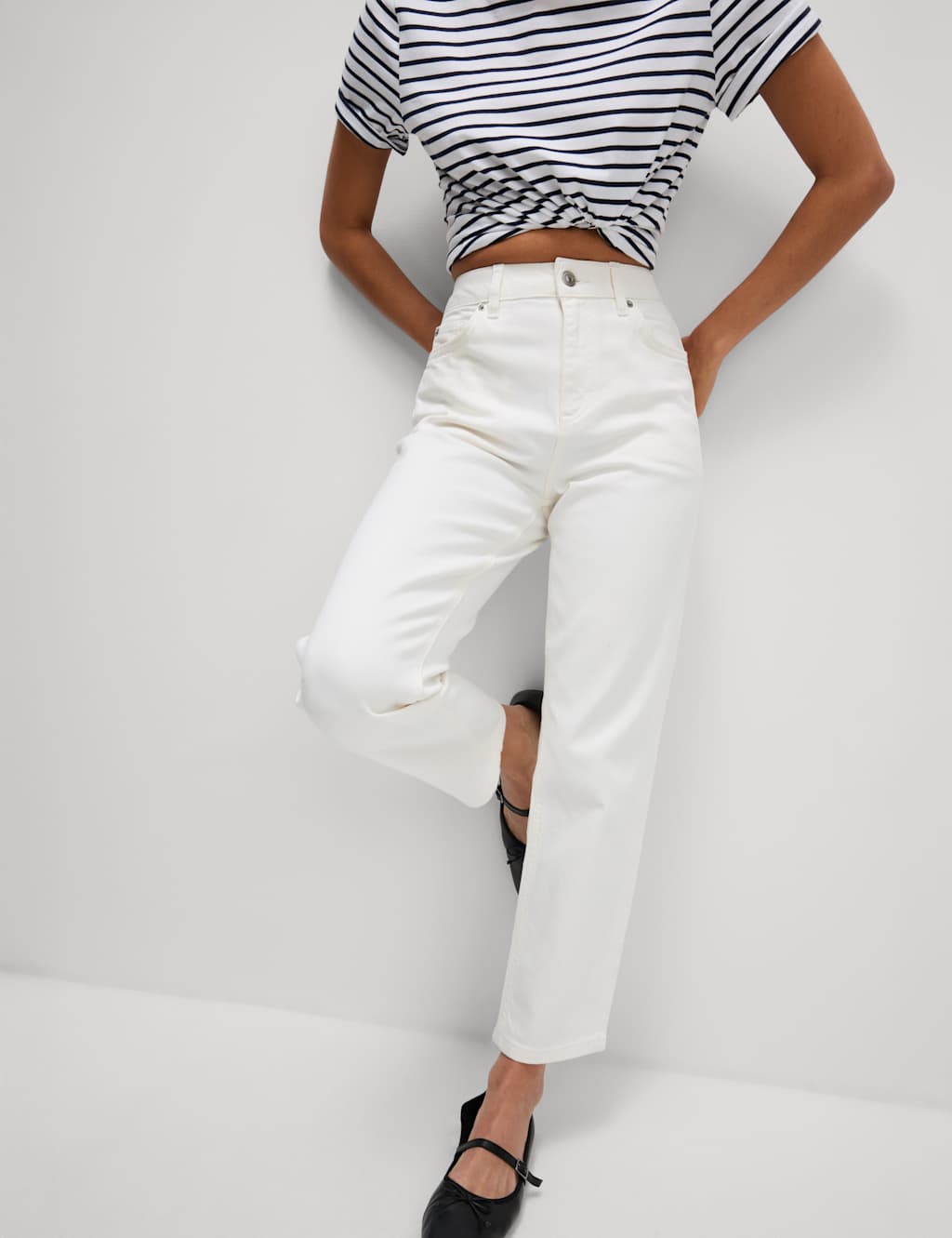 High Waisted Cropped Slim Fit Jeans 4 of 5