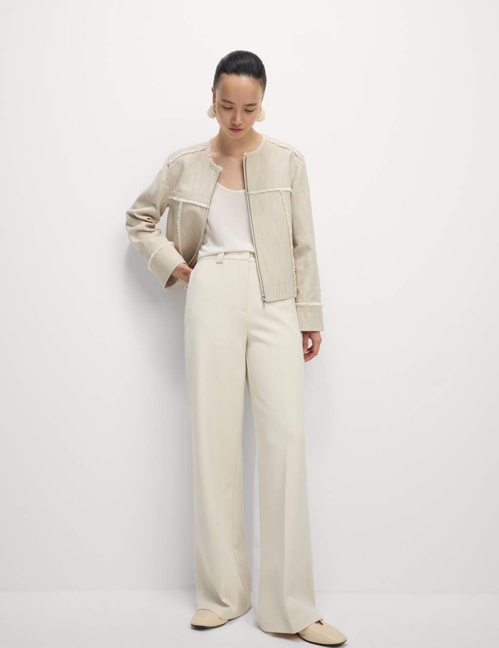 Crepe Tab Detail Wide Leg Trousers 3 of 5