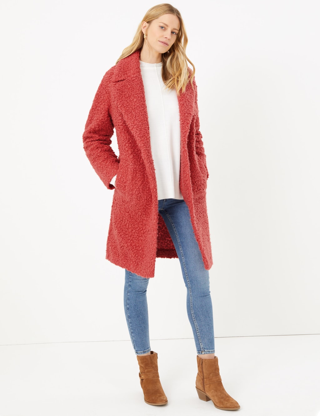 Boucle Chuck on Coat M S Collection M S