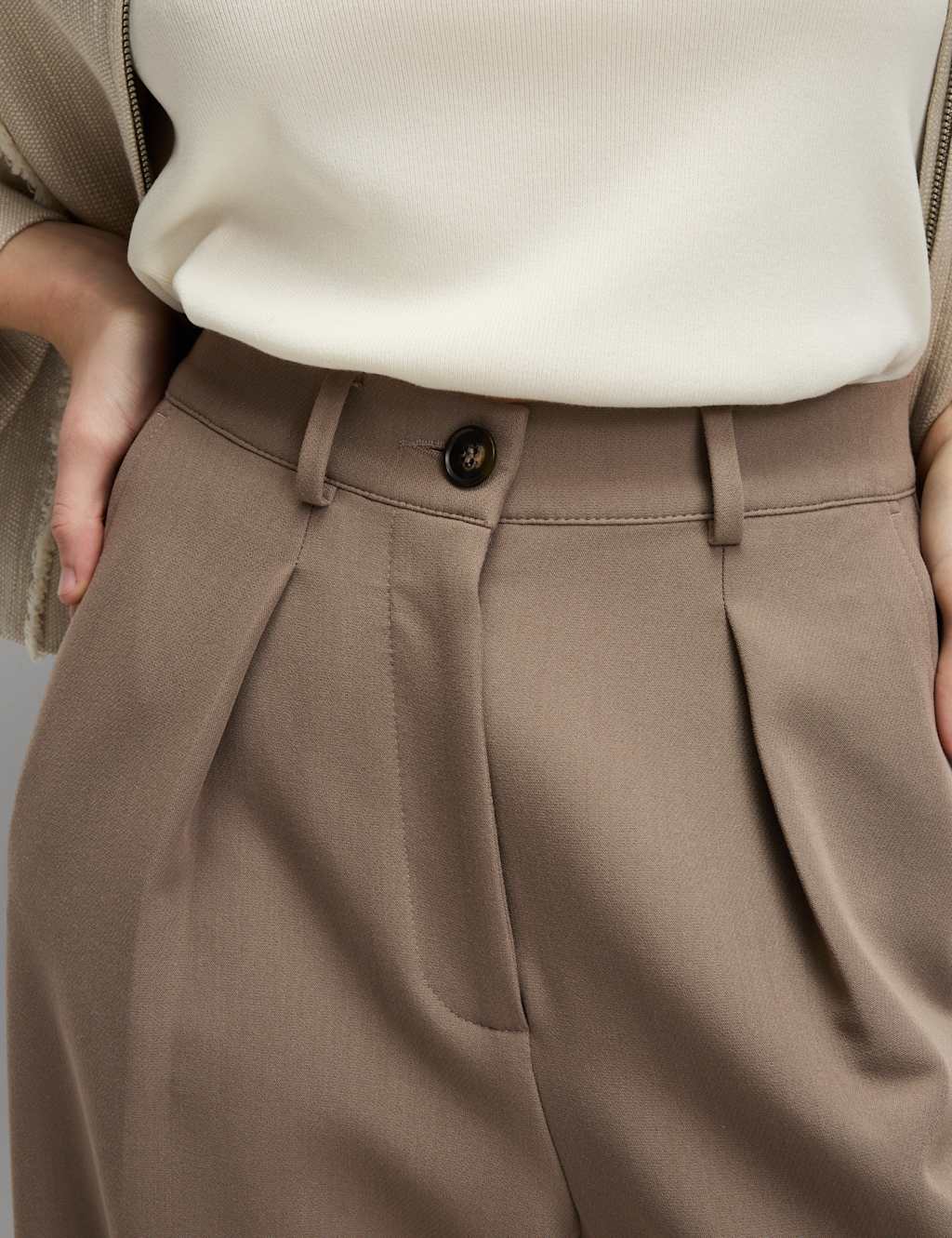 Barrel Leg Trousers 5 of 6