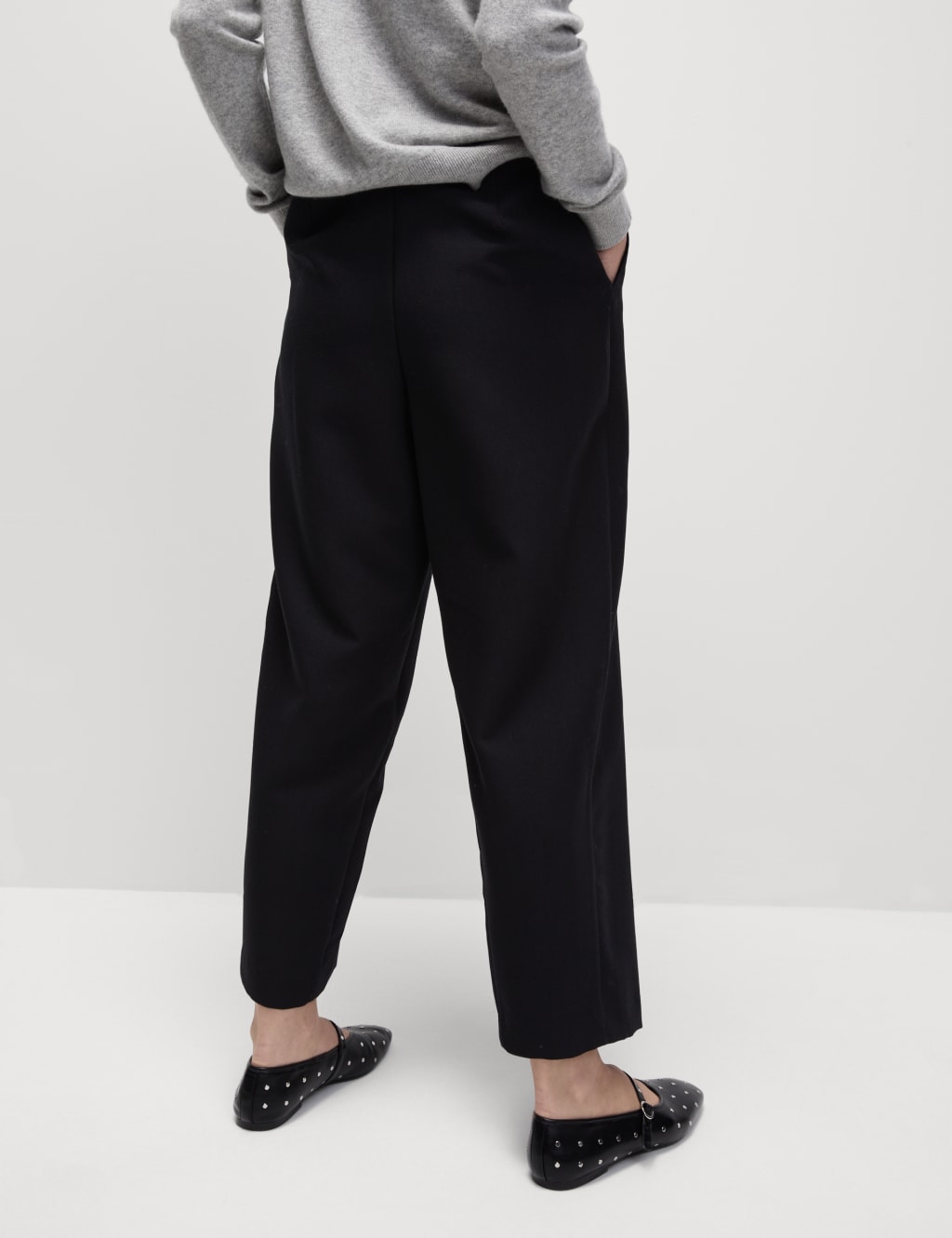 Barrel Leg Trousers 4 of 4