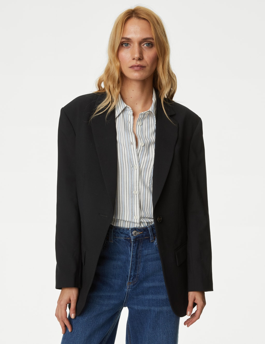 Relaxed Single Breasted Blazer