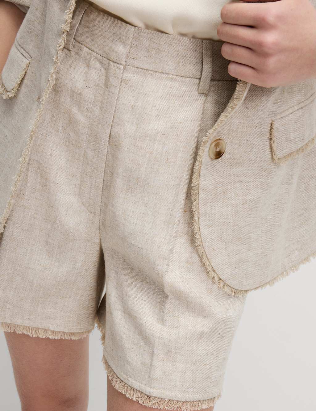 Linen Blend Melange Shorts 3 of 5