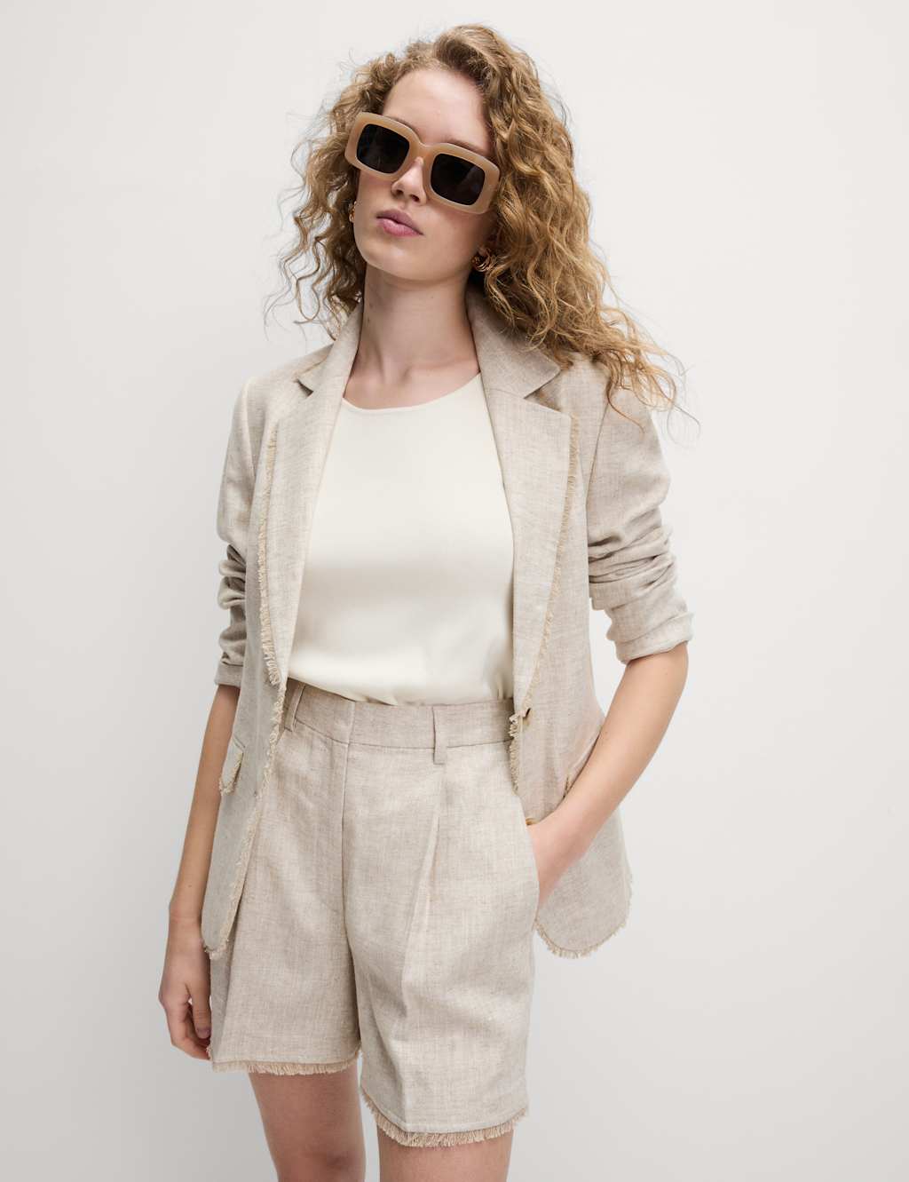 Linen Blend Melange Shorts 4 of 5