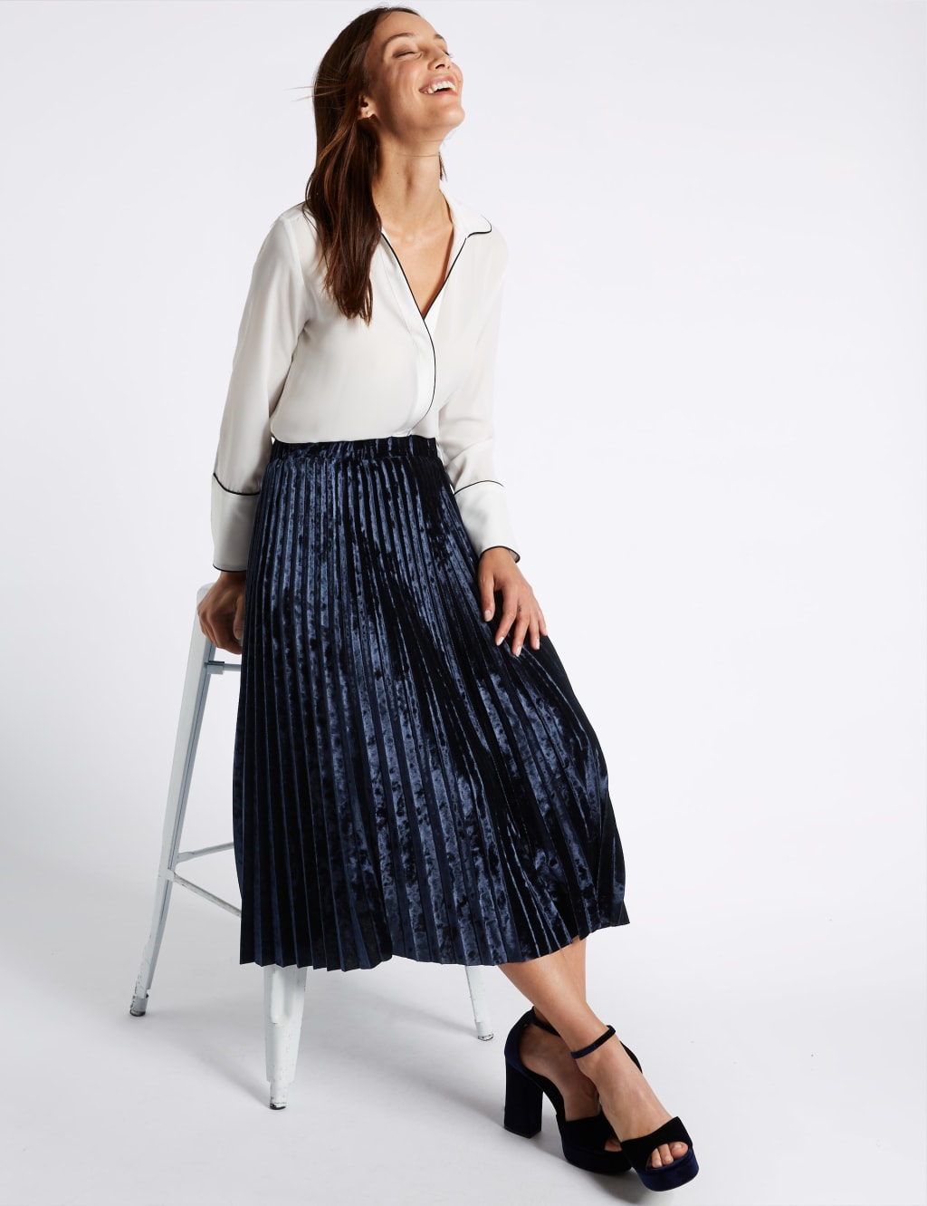 Velvet pleated midi skirt uk top