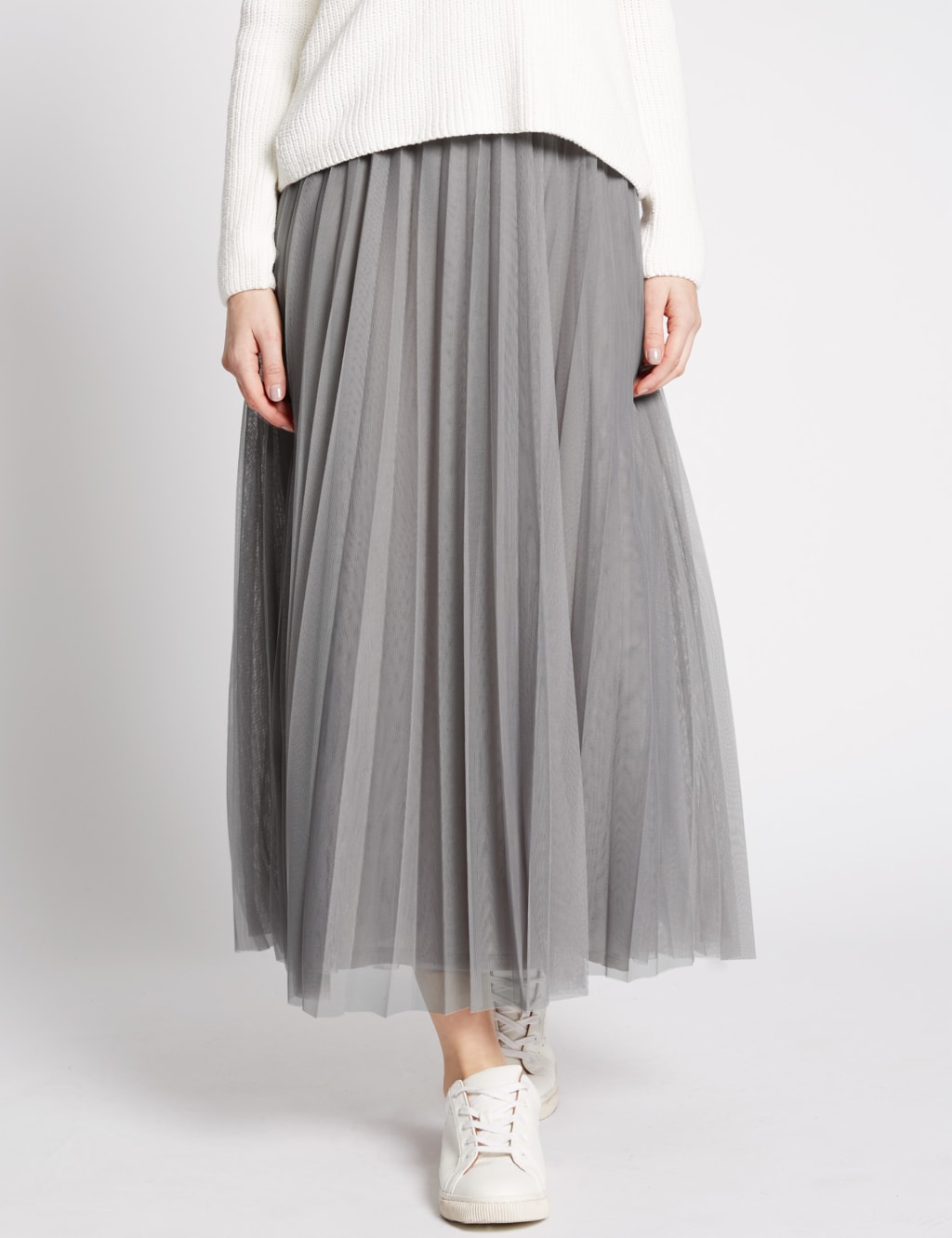 Mesh line skirt on sale