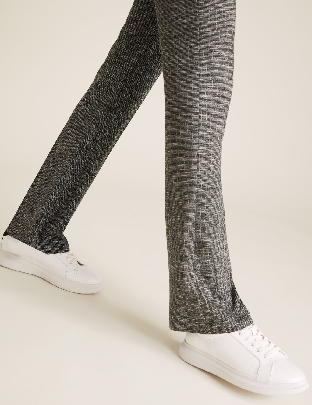 Jersey Checked Flared Trousers 4 of 5