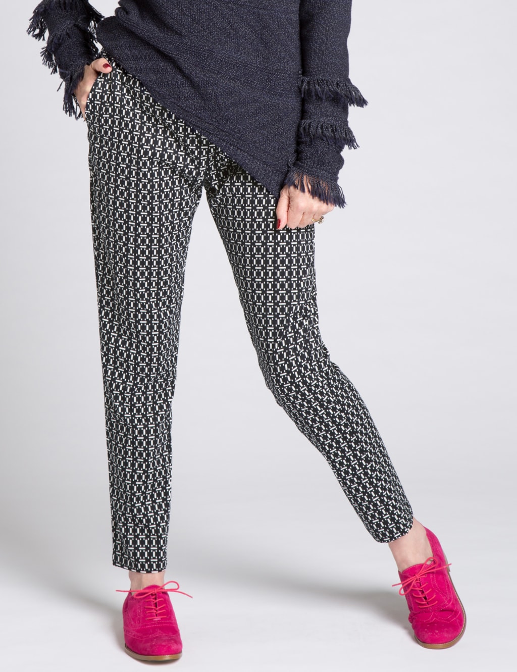 Dash Print Slim Leg Trousers 3 of 6