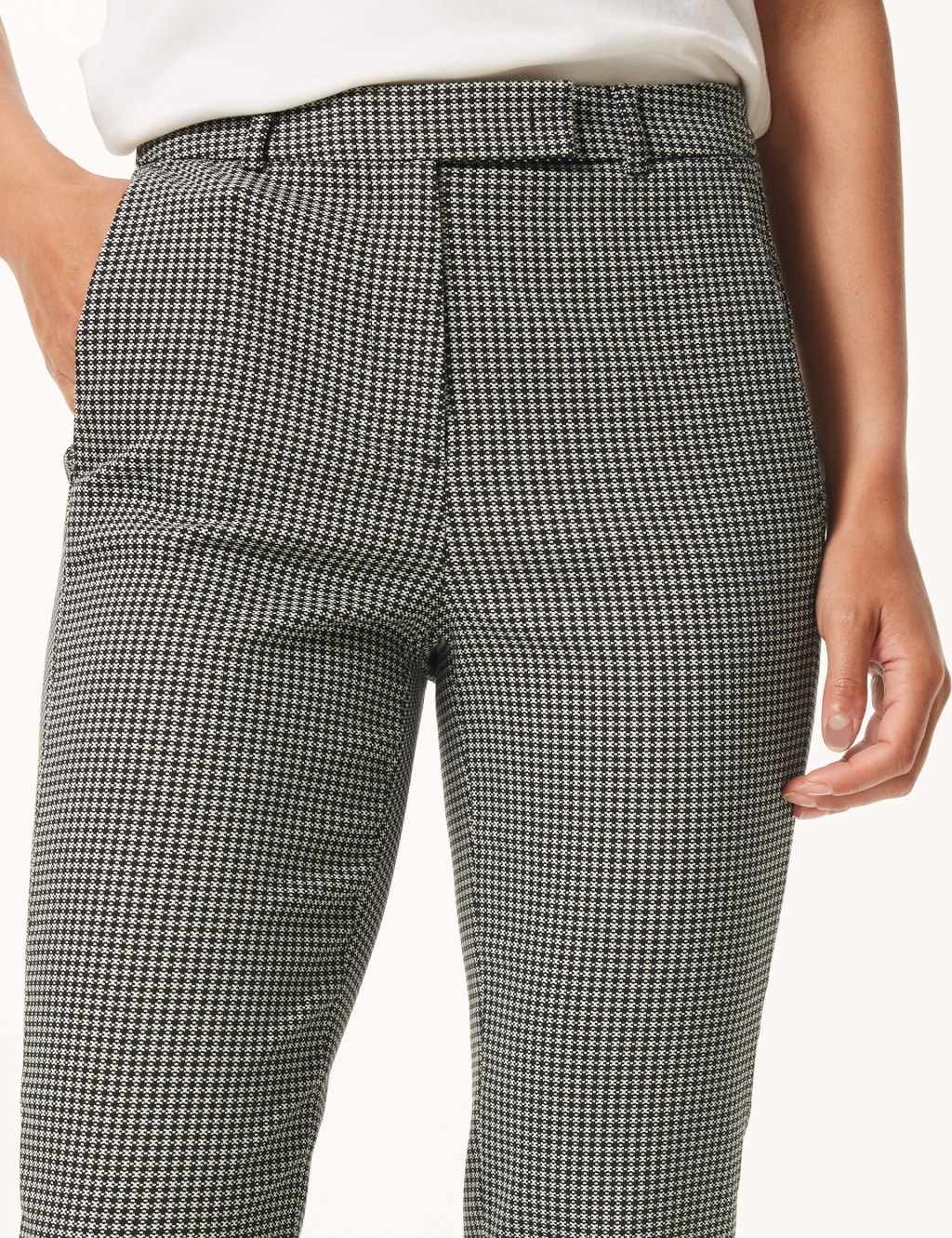 Mia Slim Checked Ankle Grazer Trousers 4 of 5