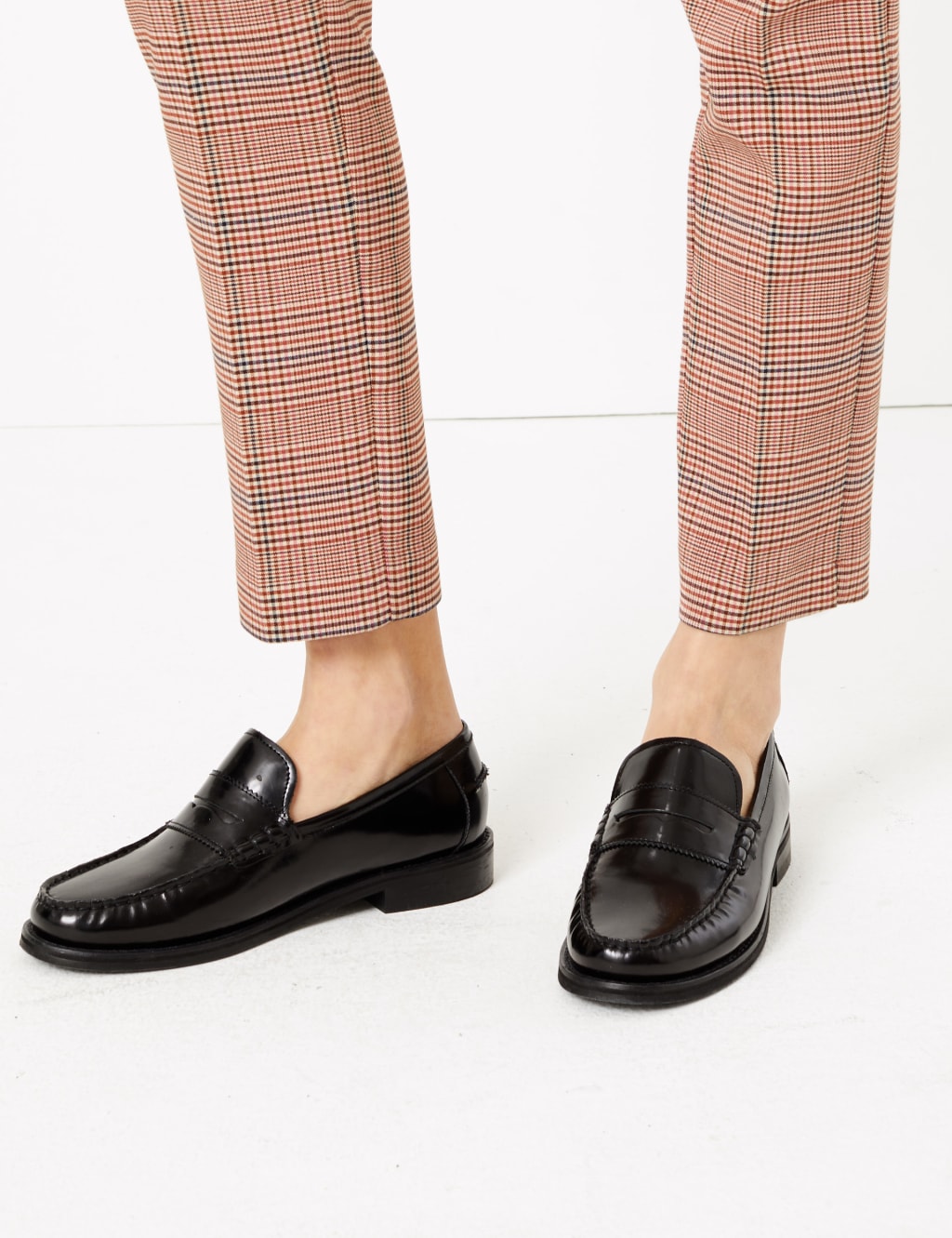Mia Slim Checked Ankle Grazer Trousers 5 of 6