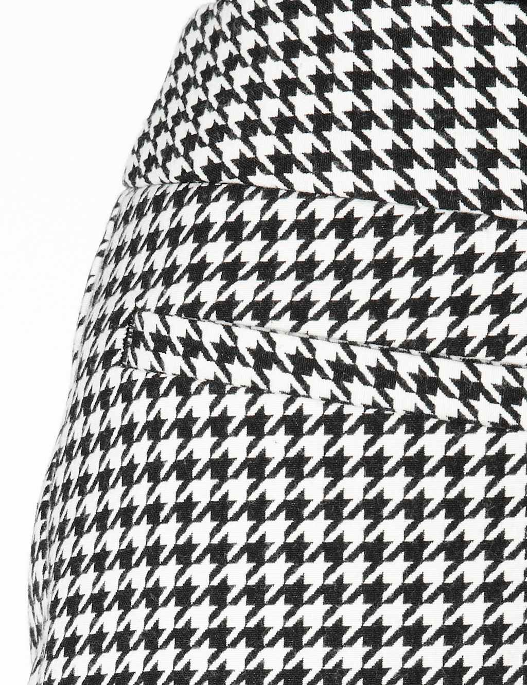 Dogtooth Print 7/8 Modern Slim Leg Trousers 6 of 6