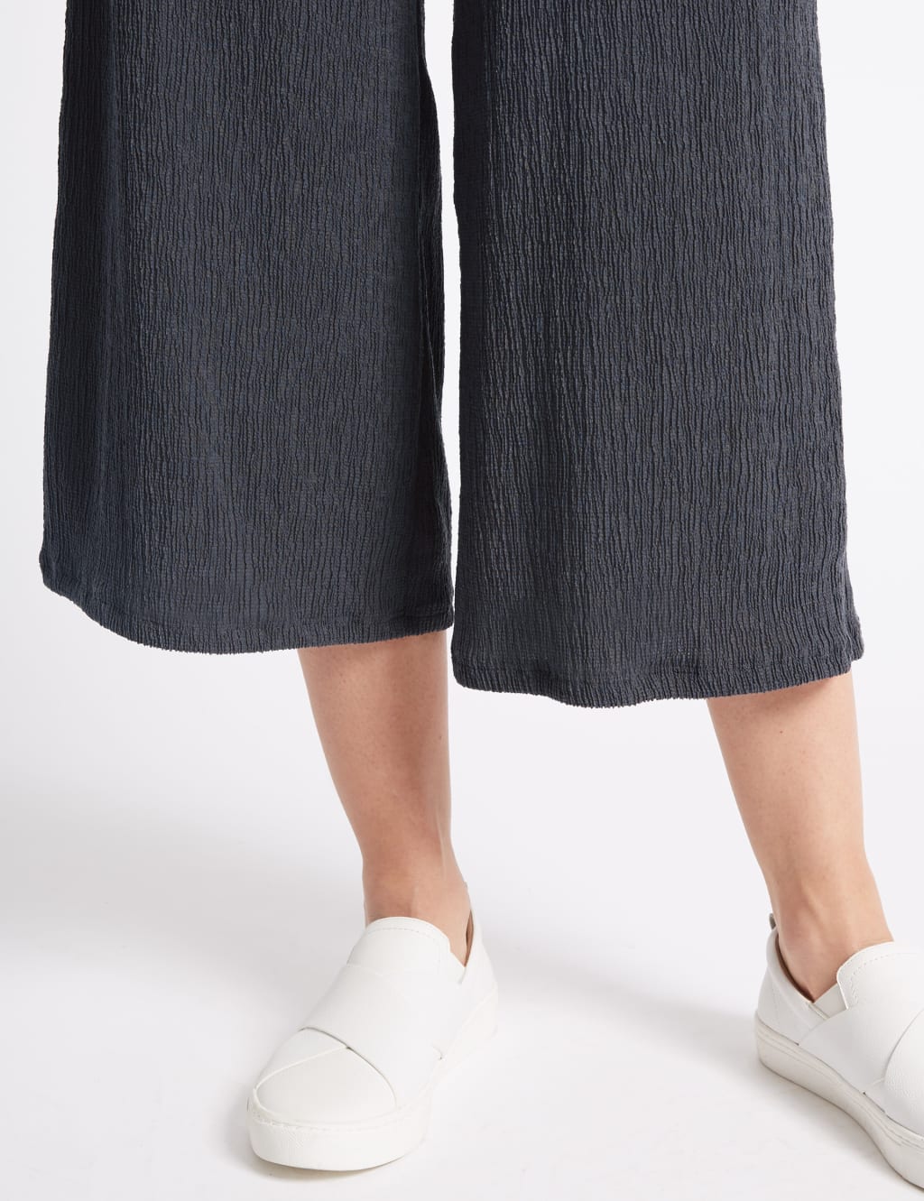 Crinkle Textured Wide Leg Culottes 6 of 6