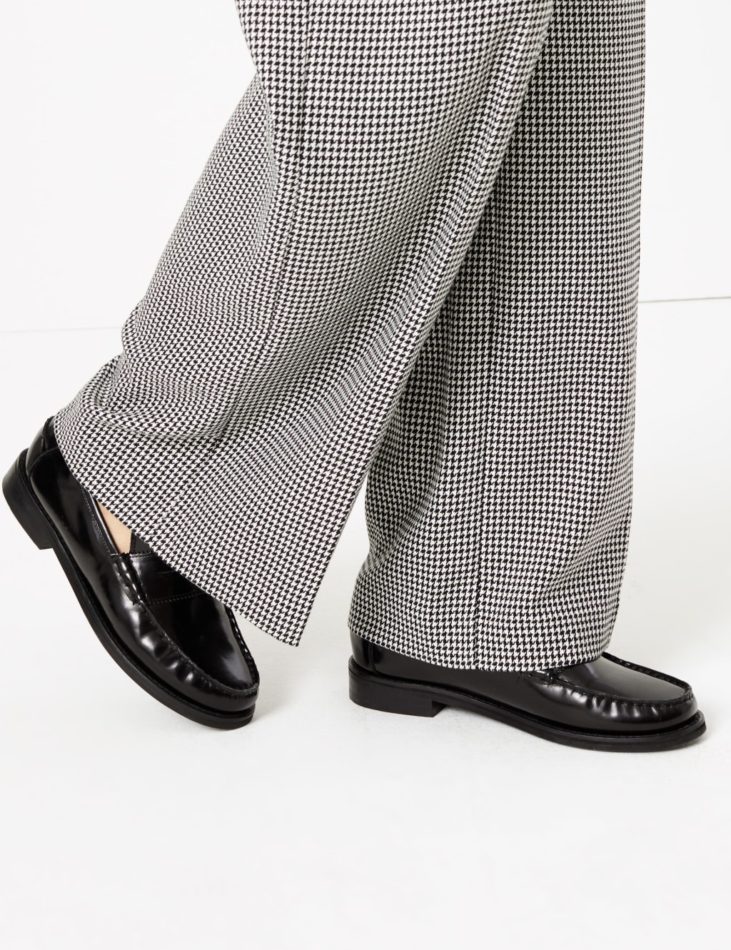Checked Wide Leg Trousers 6 of 6