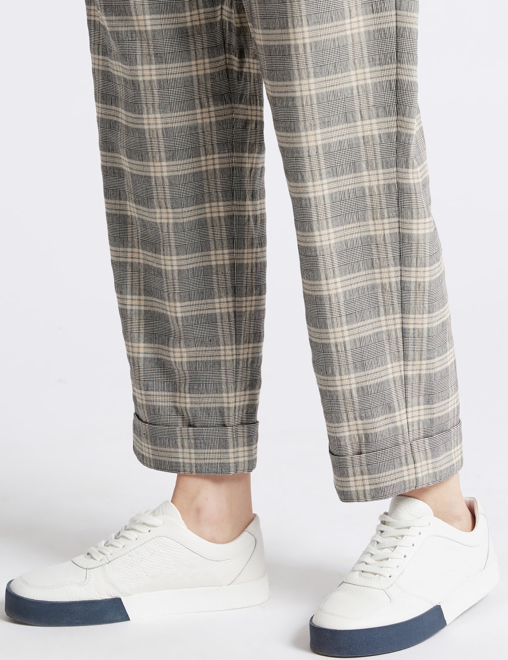Checked Wide Leg Trousers 6 of 7
