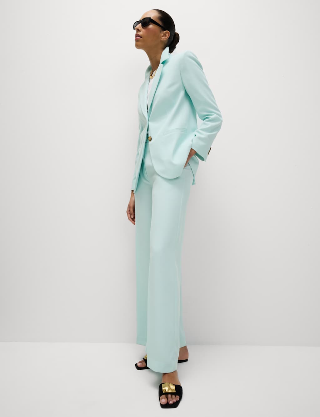 Relaxed Single Breasted Blazer 3 of 6