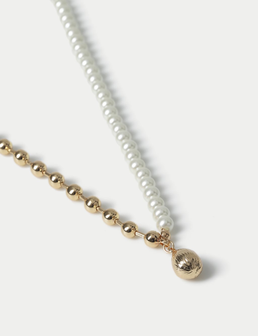 Pearl and Gold Tone Tear Drop Pendant Neckwear 2 of 2