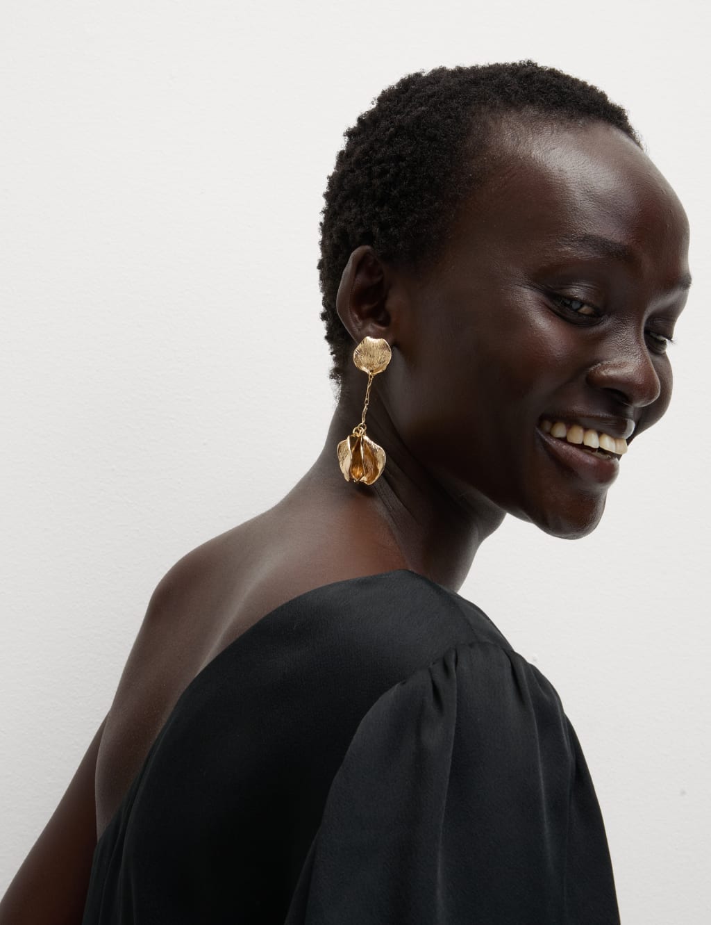 Gold Tone Floral Detail Drop Earring 2 of 3