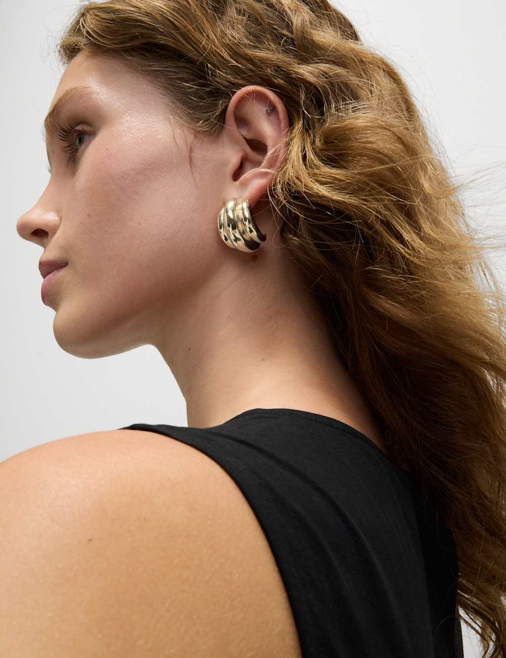 Trio Ridge Detail Earrings 1 of 3