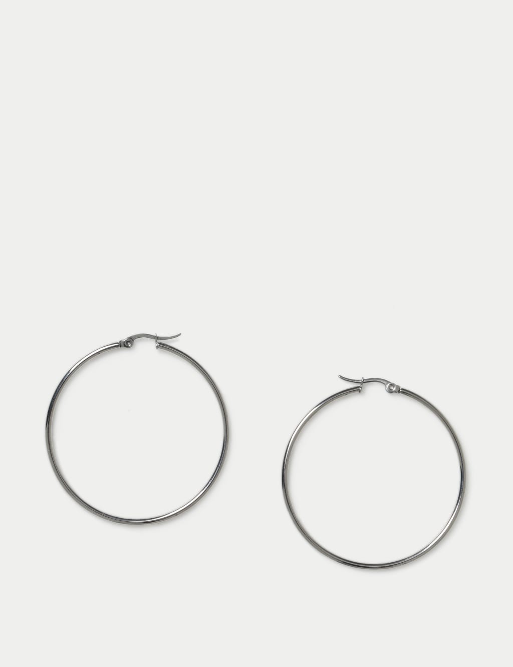 Maxi Hoop Earrings 1 of 2