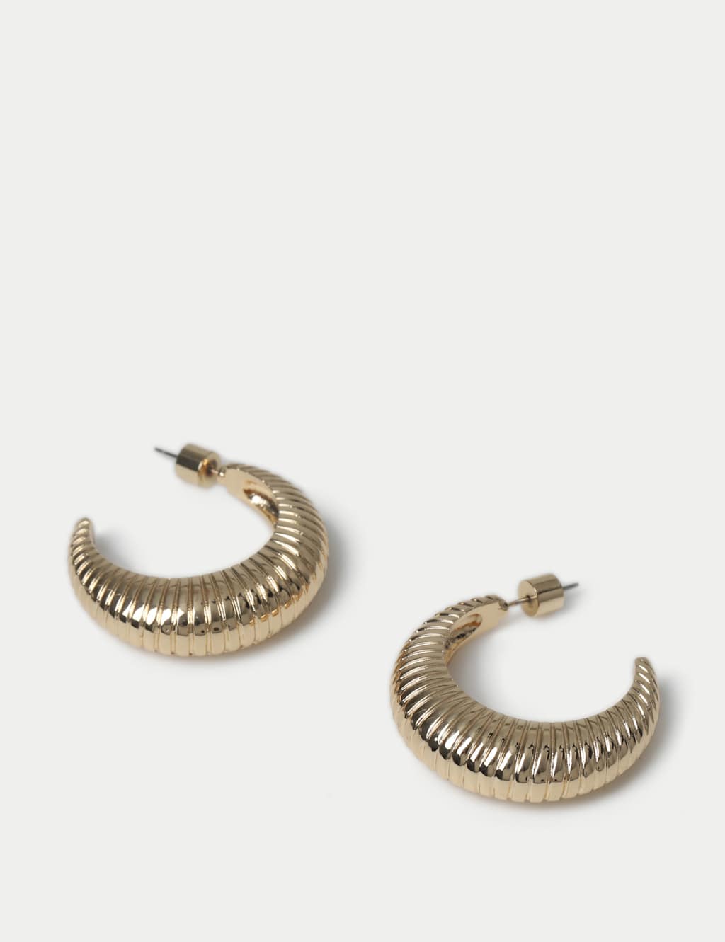 Ridge Texture Hoop Earrings 2 of 2