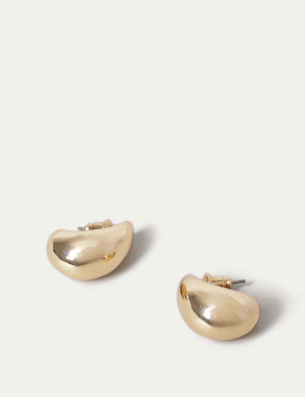 Oversized Stud Earrings 3 of 4