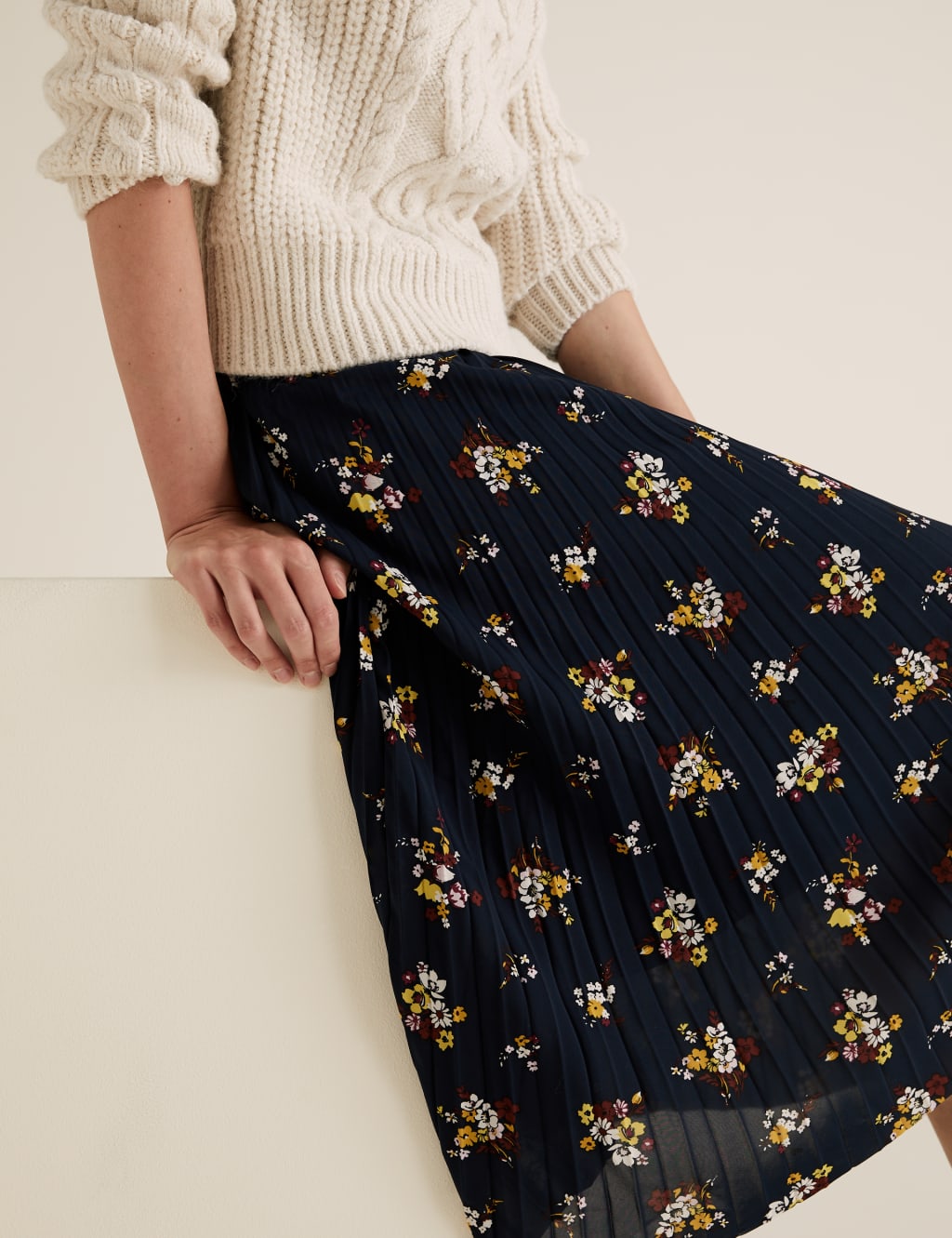 Floral Pleated Midi Skirt 5 of 5