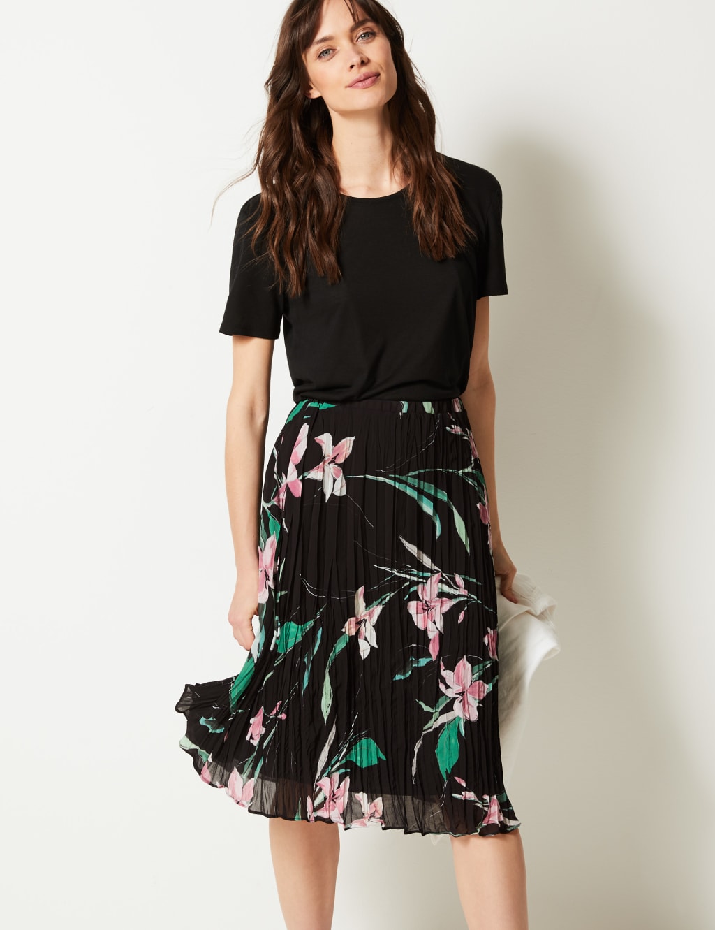 Floral skirt fit and flare hot sale