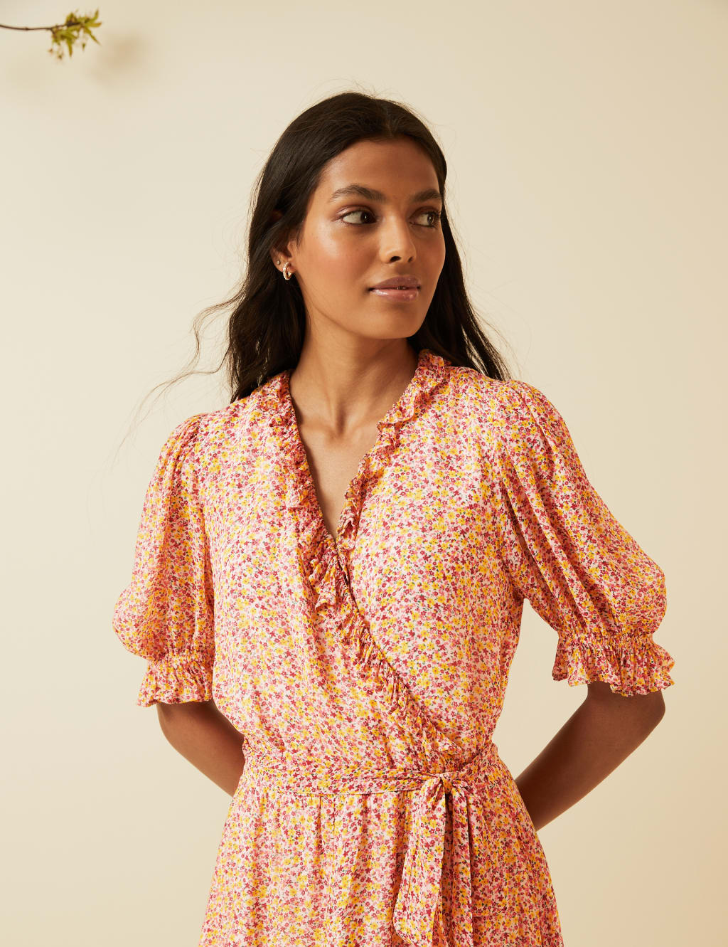 Floral V Neck Ruffle Midi Wrap Dress M S X GHOST M S
