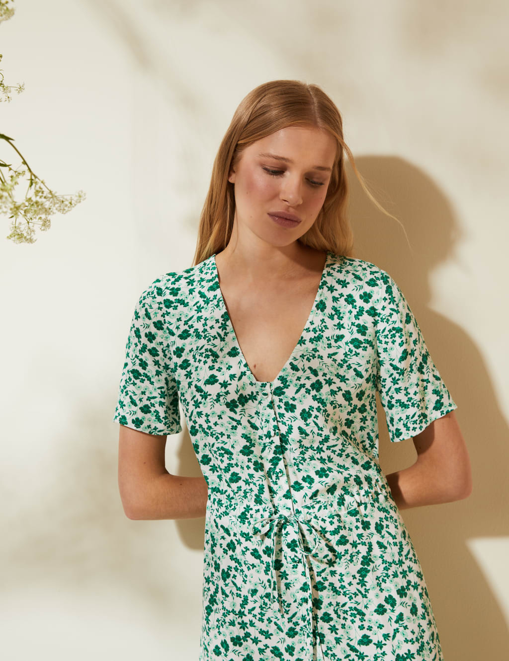 Ditsy Floral V-Neck Tie Waist Midi Dress 3 of 6