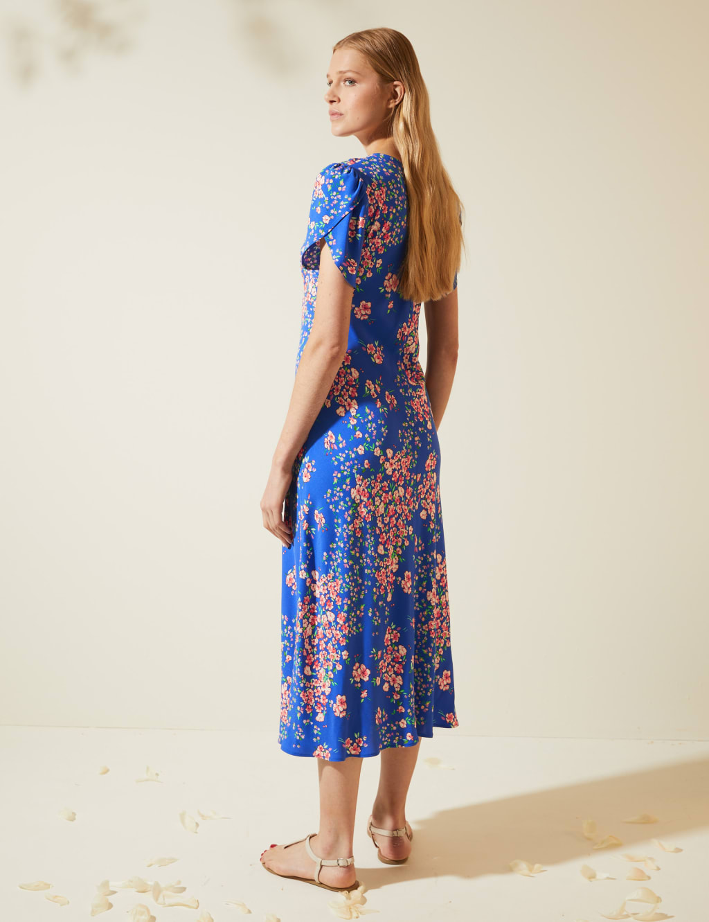 Floral V-Neck Midi Tea Dress 4 of 7