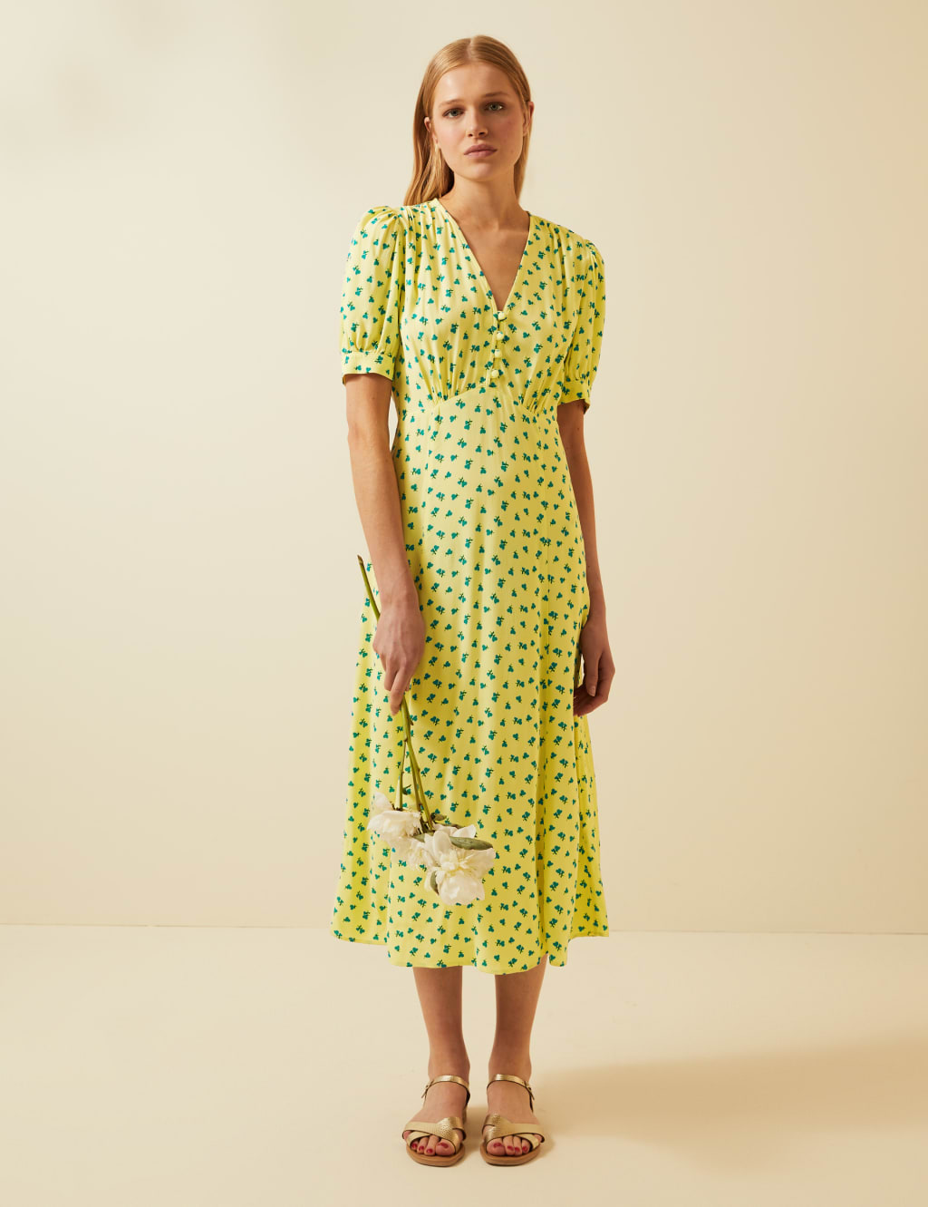 Printed V-Neck Puff Sleeve Midi Tea Dress 3 of 7