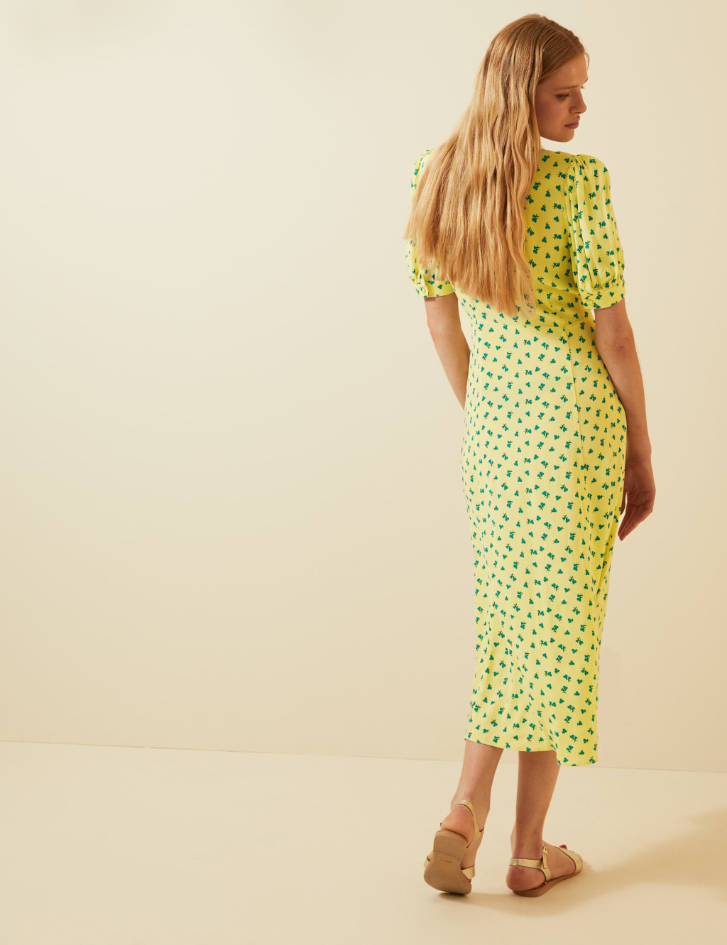 Printed V-Neck Puff Sleeve Midi Tea Dress 5 of 7