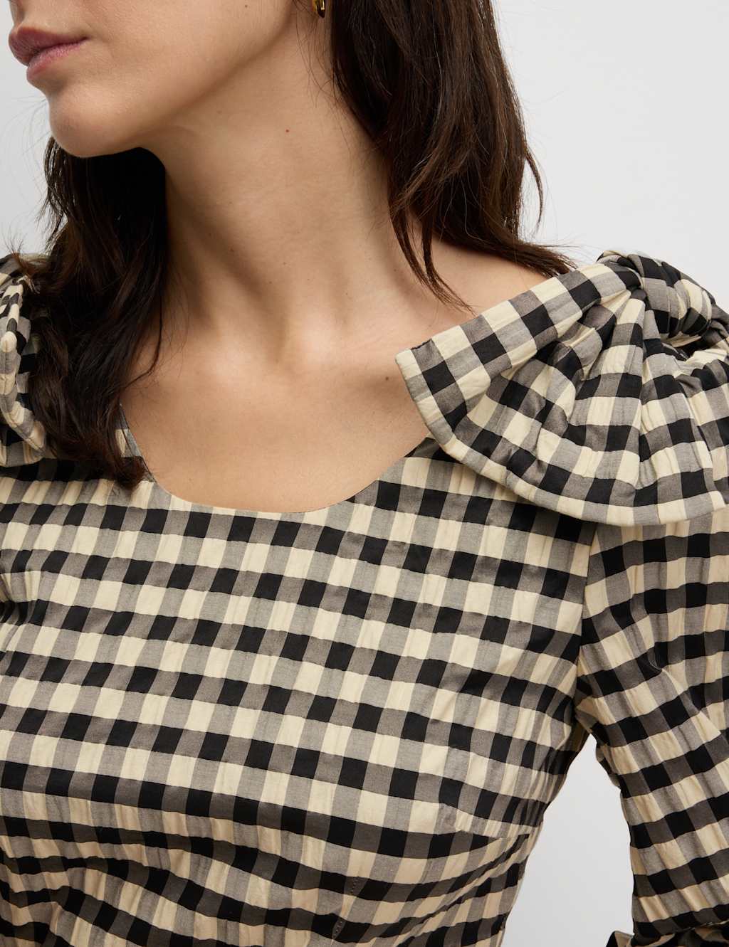 Gingham Round Neck Puff Sleeve Mini Shift Dress 4 of 6