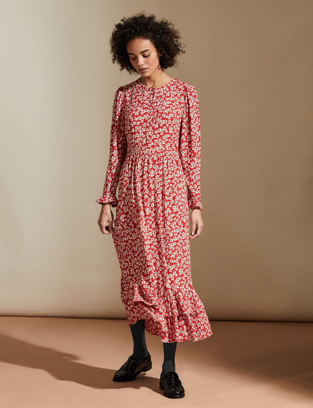 Ditsy Floral Midaxi Tiered Dress 3 of 7