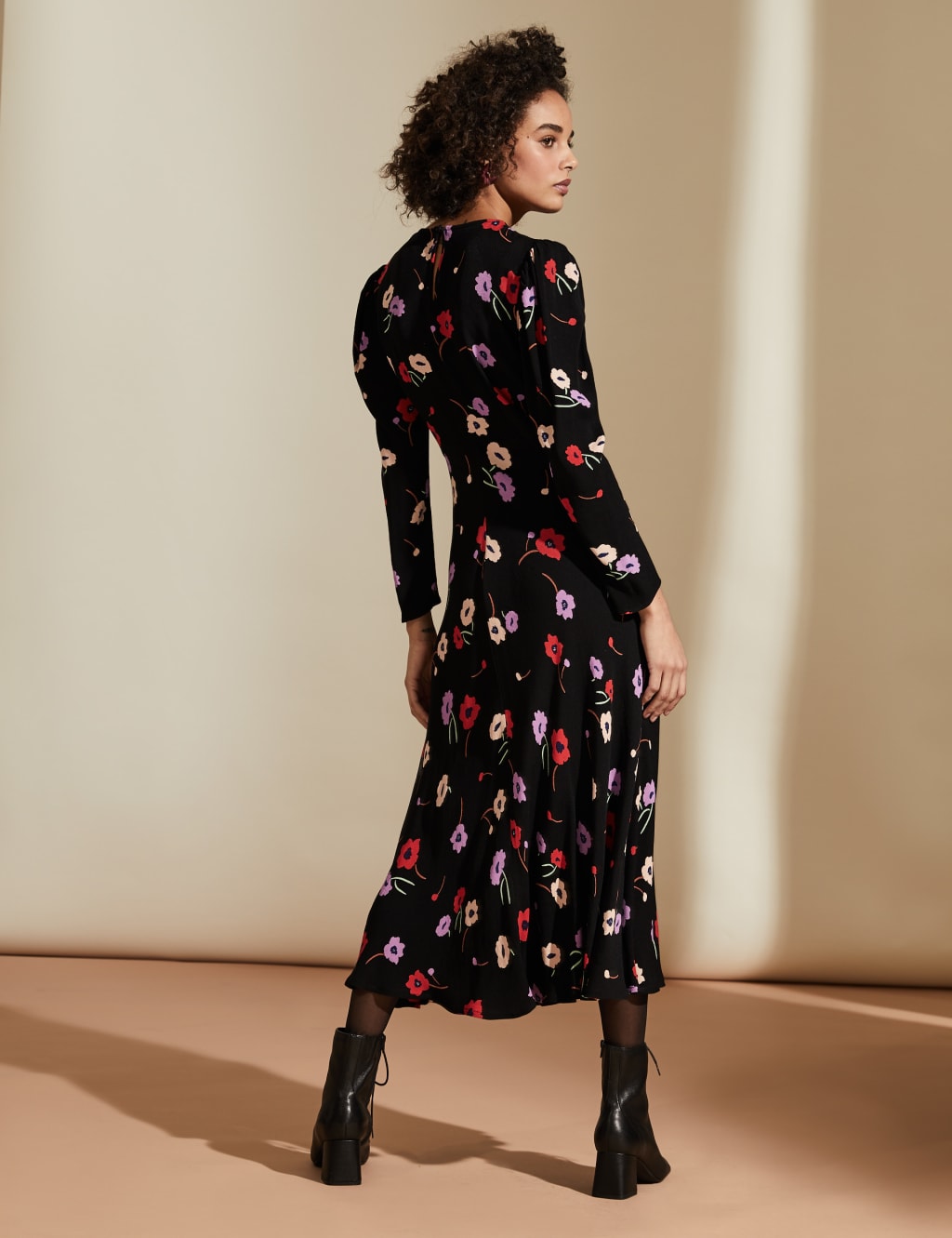 Floral Midaxi Tea Dress 4 of 6
