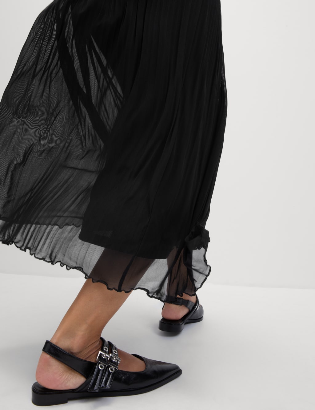 M&s black pleated midi skirt outlet