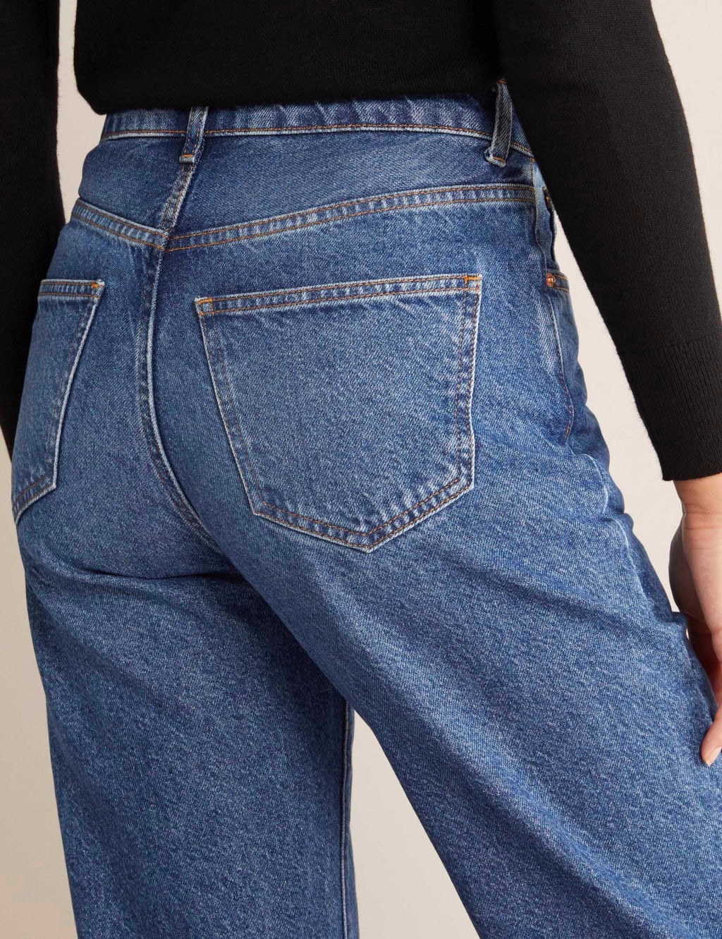 Boyfriend Jeans 4 of 4