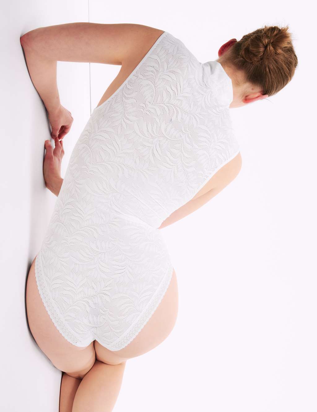 Flexifit™ Lace Sleeveless Turtle Neck Body 3 of 7