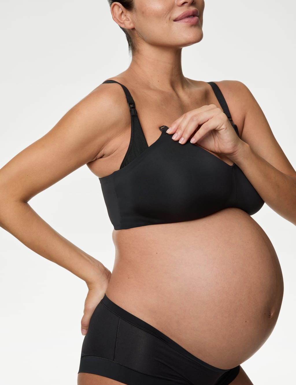Flexifit™ Non Wired Nursing Bra A-H 3 of 7