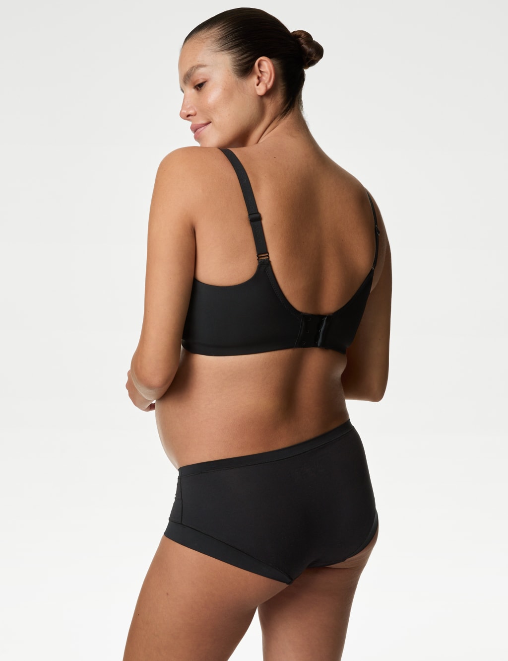 Flexifit™ Non Wired Nursing Bra A-H 4 of 7