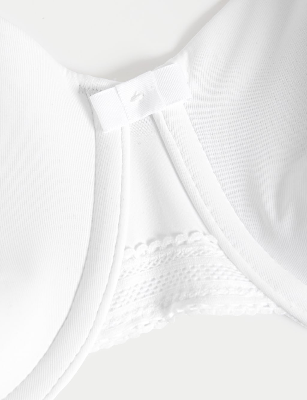 Flexifit™ Wired Full-Cup T-Shirt Bra A-E 7 of 8