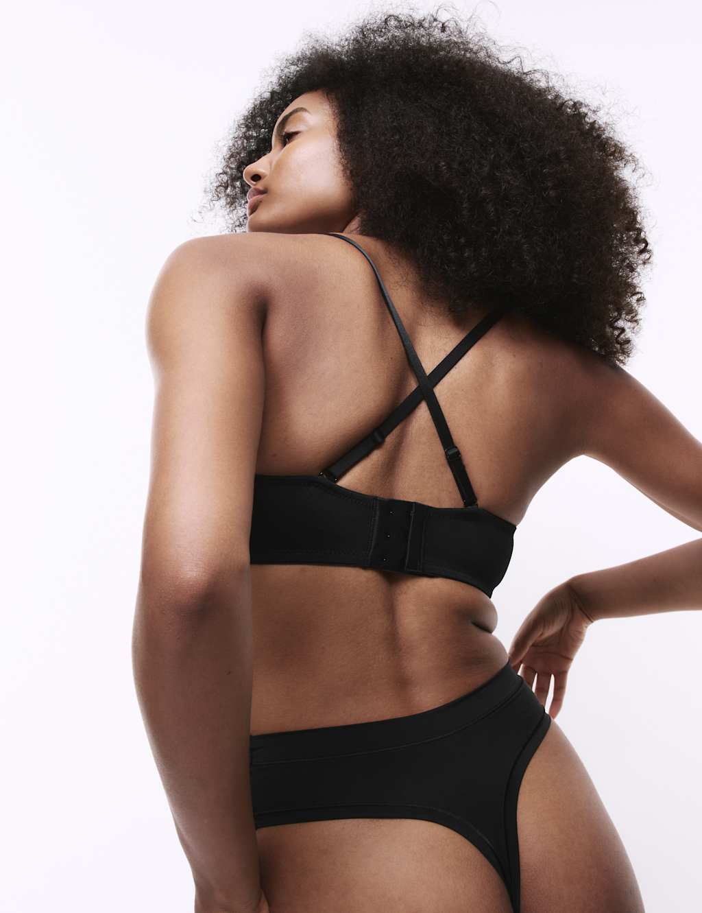 2pk Padded Multiway Bras A-E 2 of 10