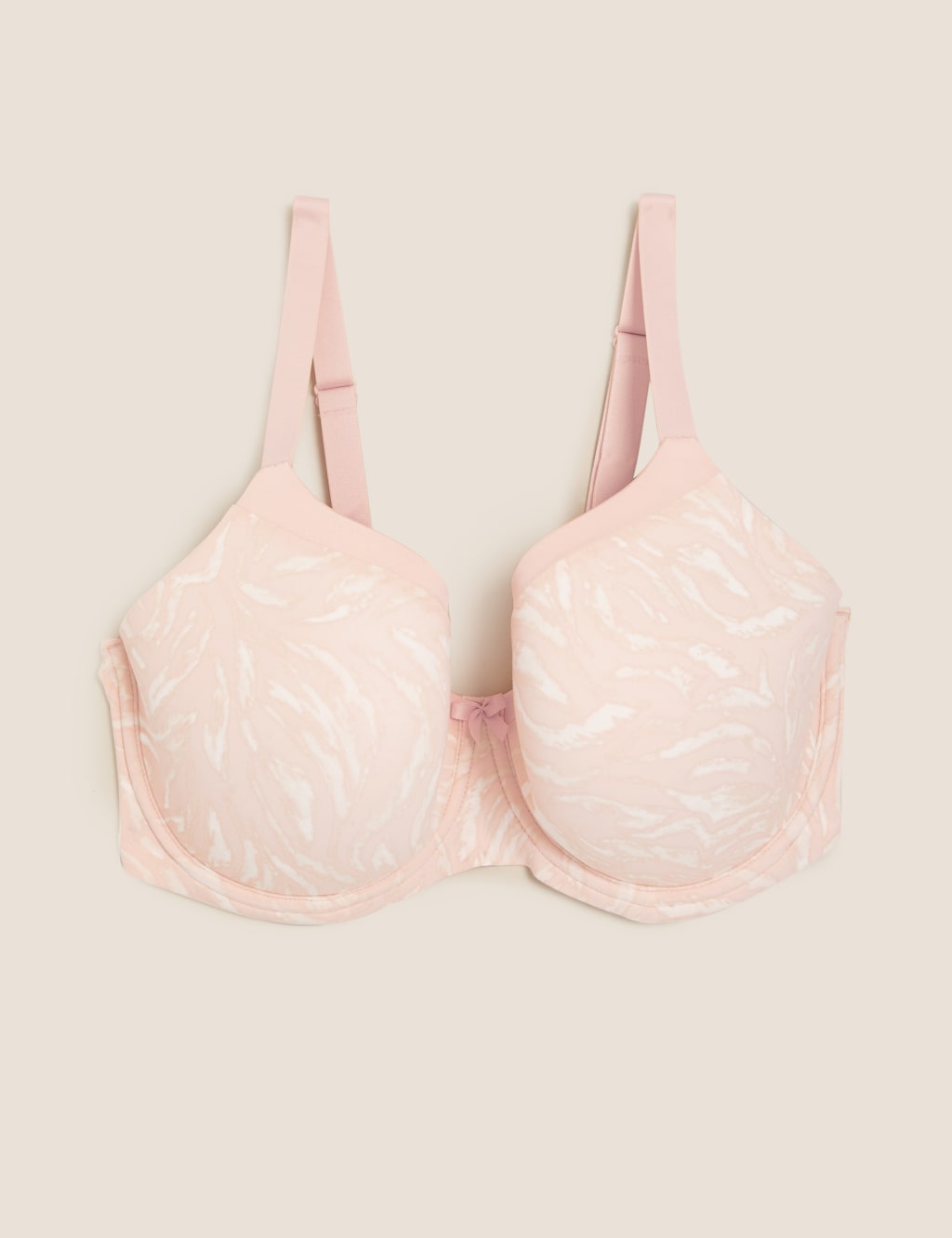 Sumptuously Soft™ Underwired T-Shirt Bra F-H 2 of 5