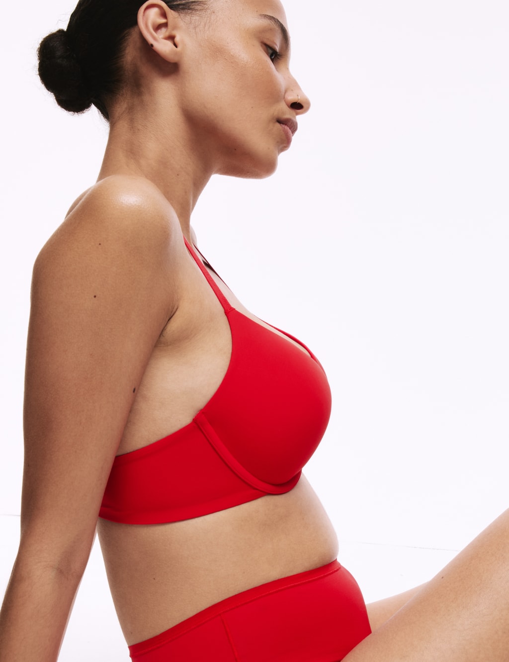 Flexifit™ Wired Push-Up Plunge Bra (A-E) 4 of 7