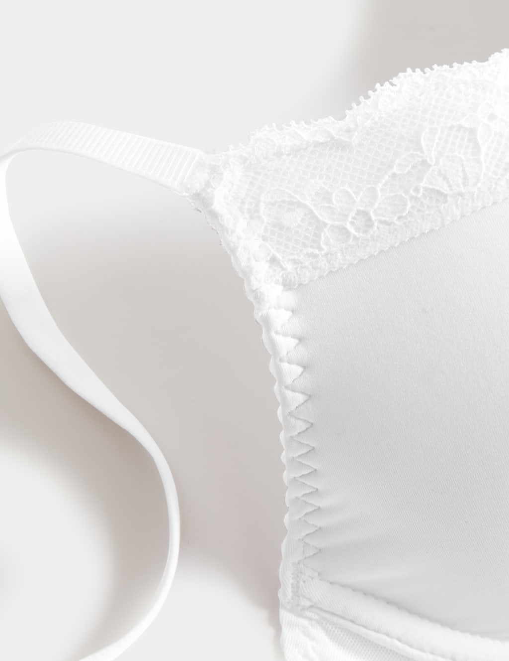Lace Wired Push-Up Bra A-E 6 of 6