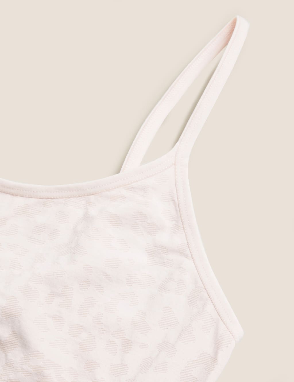 3pk Seamless Non Wired Crop Tops 7 of 9