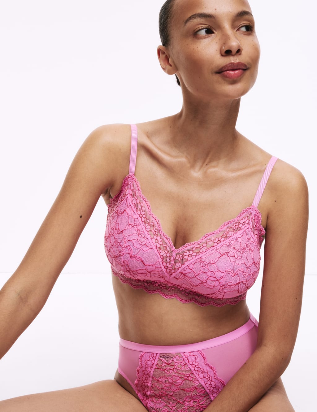 Lace Non Wired Bralette A-E 3 of 6